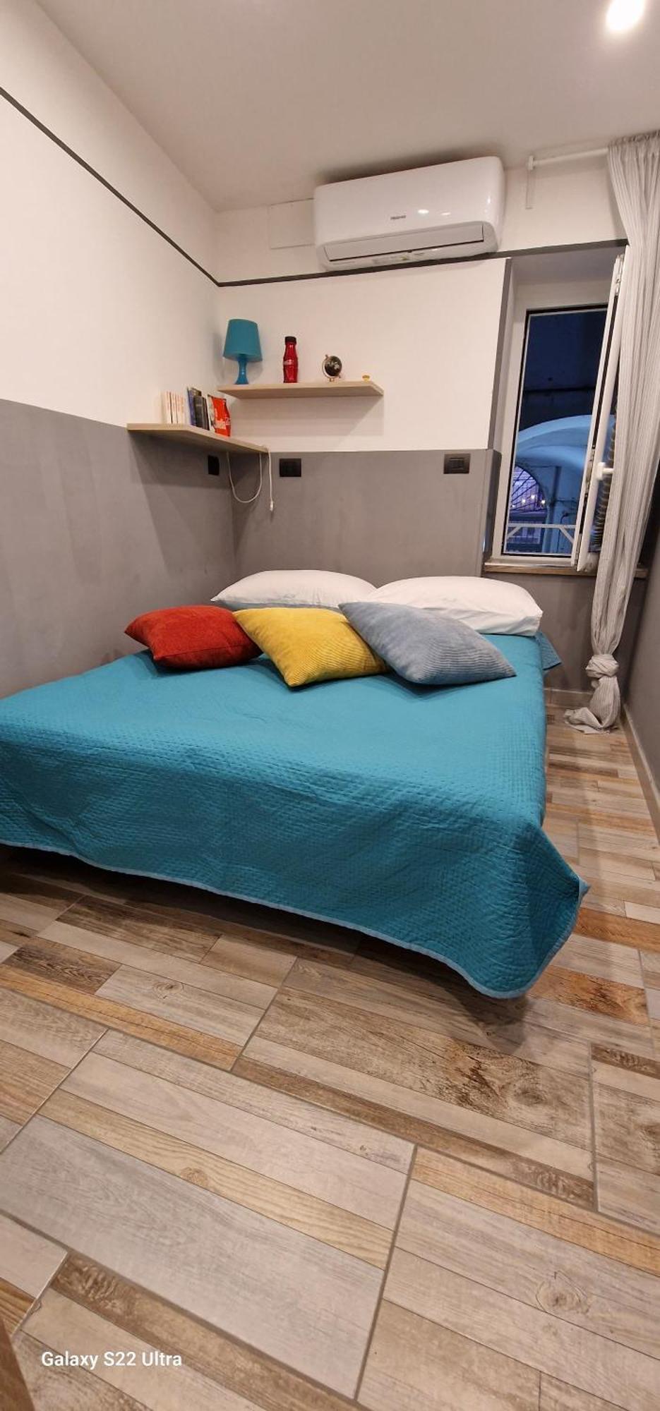Blumon * Naples